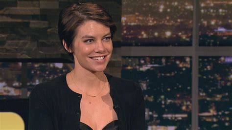 walking dead star lauren cohan says her pixie cut will be explained
