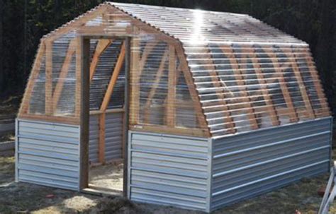 build  greenhouse homesteading simple  sufficient   grid homesteadingcom