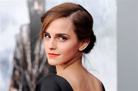 Would Love Pep Talk With Michelle Obama Says Emma Watson