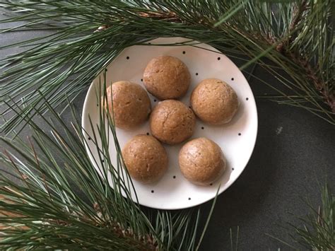 Pfeffernusse German Christmas Cookies Have Spicy Warmth