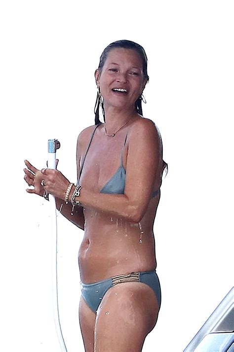 Kate Moss Sexy Ass In St Tropez 50 Photos The Fappening