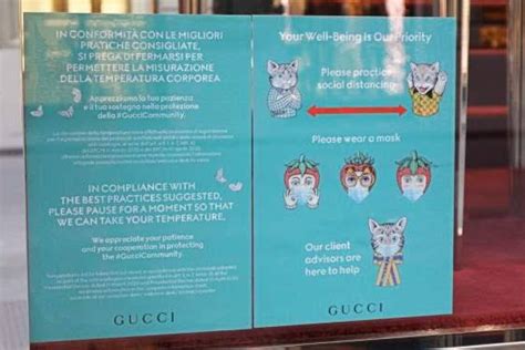 咲子 On Twitter Gucciのソーシャルディスタンス啓蒙イラストもヒグチユウコさんかと思われます。せかいいちのねこ、とても楽しく