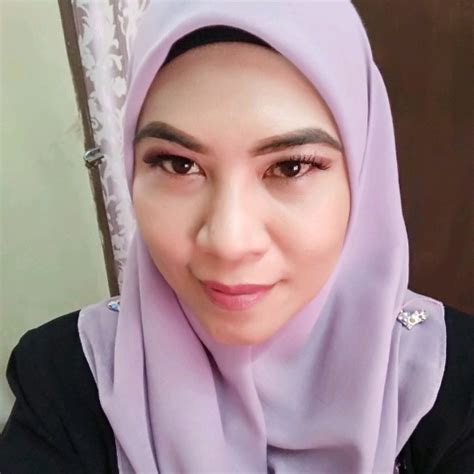 Elyza Abd Ghani Nilai Negeri Sembilan Malaysia Profil Profesional