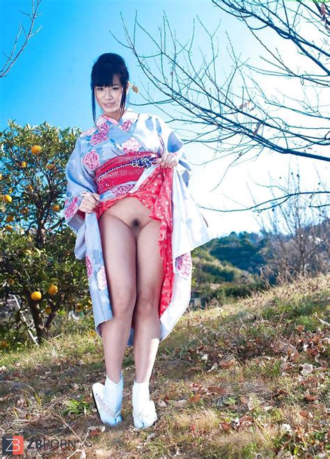 Hana Haruna 27 Spectacular Japanese Sex Industry Star