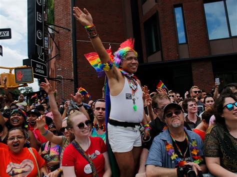 best photos from new york city s annual lgbt pride march business insider