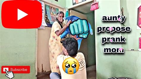 Aunty Propose Prank🥰 Prank On Mom😂 Tamil Prank😉 Savaal Tamizha🤩 Youtube