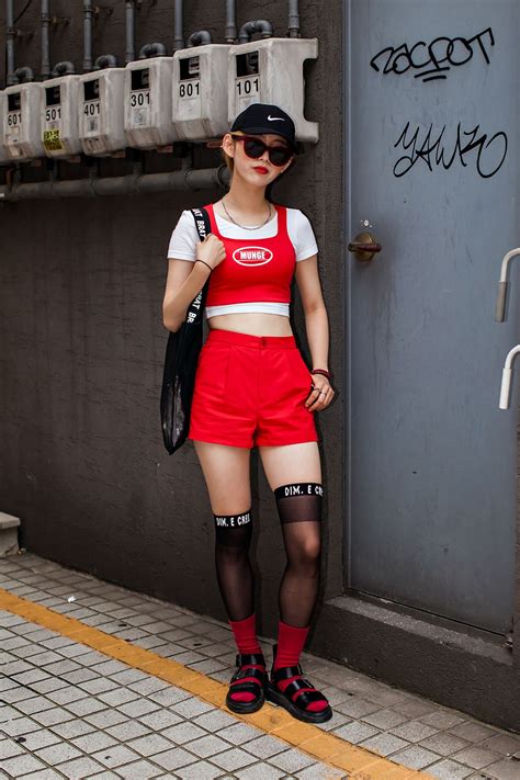 Kim Jiwoo Seoul With Images Japanese Street Fashion Fashion Week