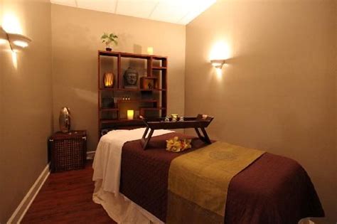 health spa massage room reiki treatment room ideas