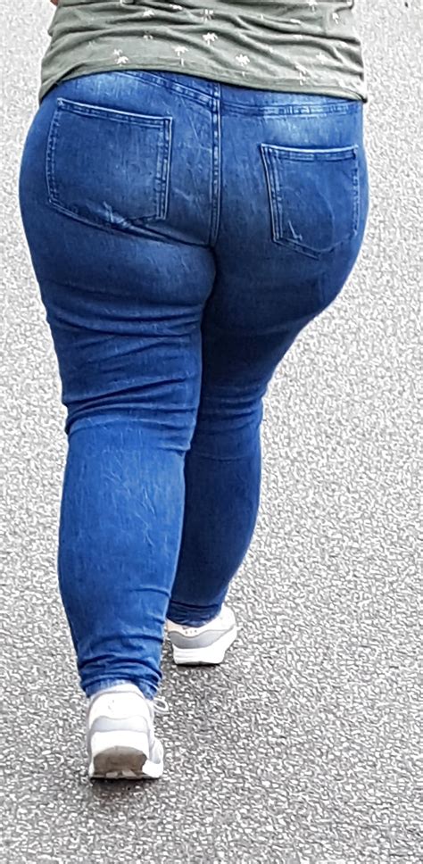 Bbw Milf With Thick Legs And Butt In Tight Jeans 29 34
