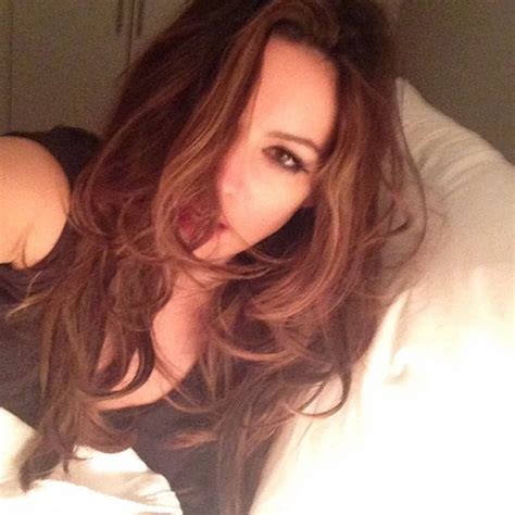 Kelly Brook Sizzles On Her Birthday After Posting Sexy Selfie Mirror