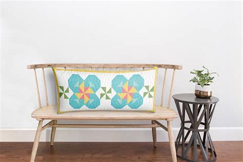 bring  flowers bench pillow