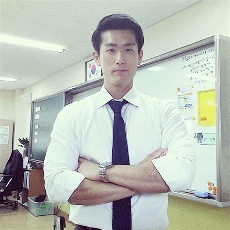 15 Pictures Of Koreas Hottest Teacher That Will Make You Want To Go