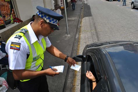 paso  paso de consultar multas por placa en ecuador