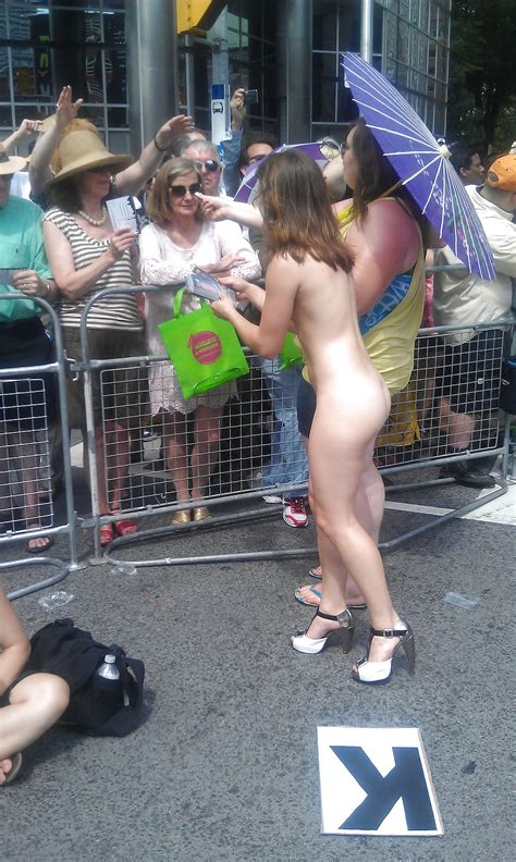 Toronto Pride Girl Naked In Public 48 Pics Xhamster