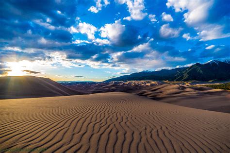 beauty meets bizarre  great sand dunes  colorado oc  rearthporn