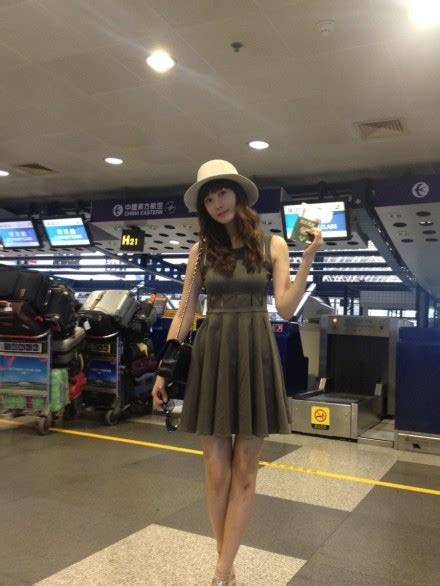 Lee Da Hae S Adorable Airport Fashion Daily K Pop News