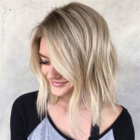 40 Best Medium Hairstyles And Haircuts Of 2019