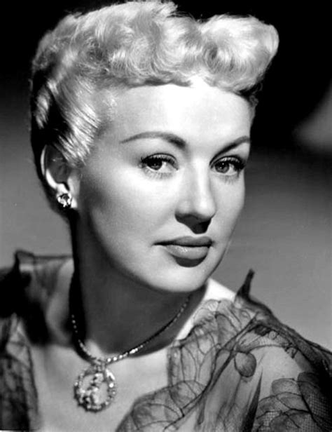 Photos Of The Lovely Betty Grable Celebrated Sex Symbol And Pin Up Of The