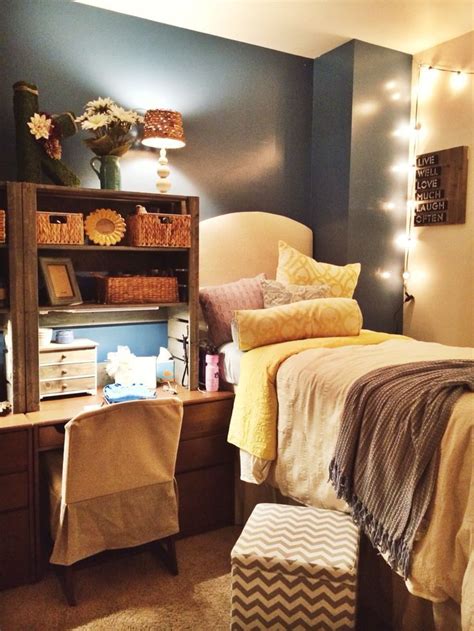 7 ways to make your dorm room a stress free sanctuary her campus