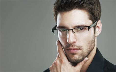 the guys with glasses 19 reasons to date them
