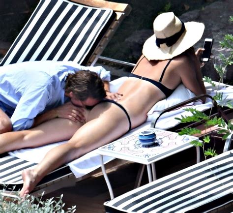 maria sharapova caught being kinky in public the fappening