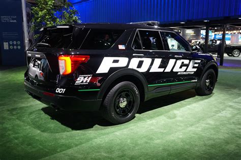 why ford dominates police car sales carbuzz