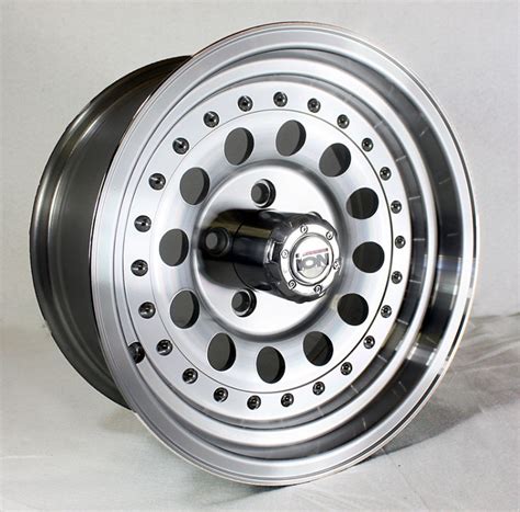 ion  aluminum trailer wheel    bolt pattern  lb
