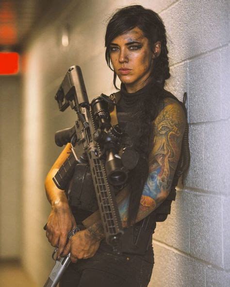 tacticalsquad atalexzedra  images girl guns guns