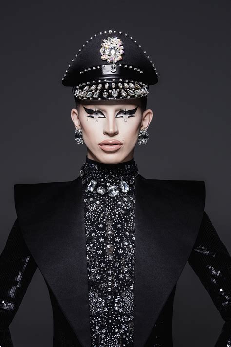 aquaria talks  projects snatching  crown   nyc queen