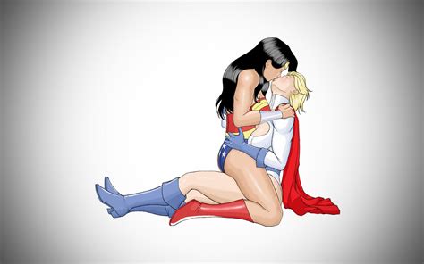 wonder woman kisses power girl marvel comics wonder woman supergirl