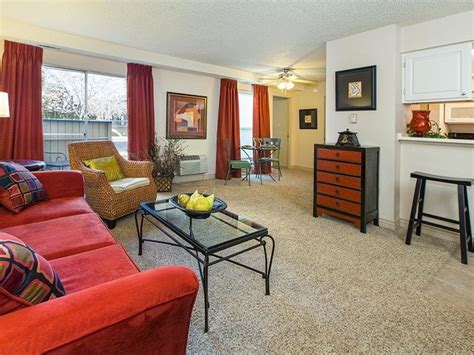 property highlight  broadmoor apartments  colorado springs  apts colorado