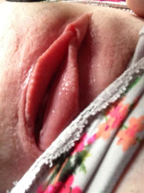 wet pussy juicy lips behind drenched pants grool pussy