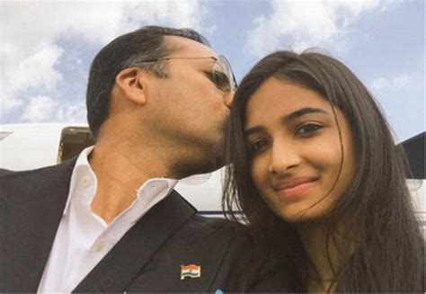 indian men tweet selfies with daughters in bid to improve women s welfare in india daily mail