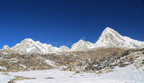 nuche summit   everest nepal stock photo image  landscape lhotse