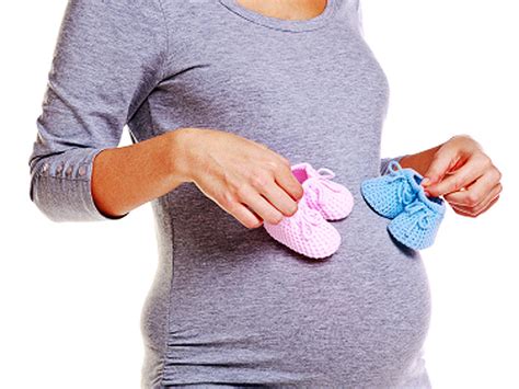 12 Crazy Myths About Pregnancy Cbs News