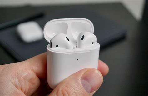 amazon  selling   airpods   big discount