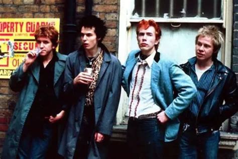 the sex pistols get a biopic what to to know about the new series