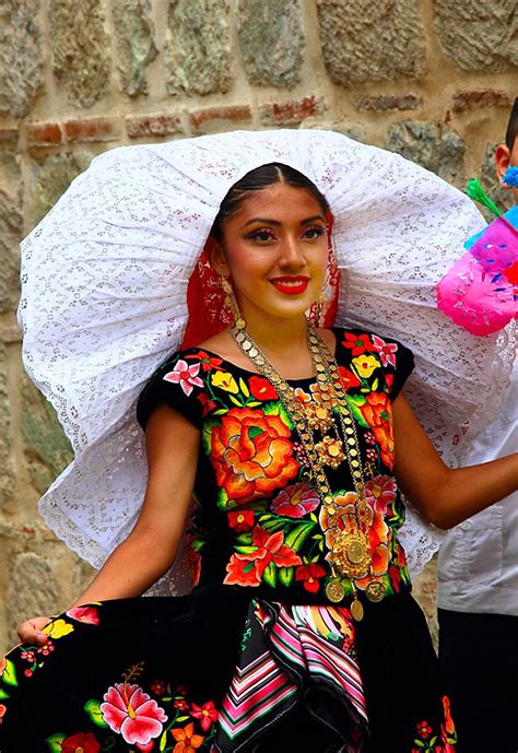 Dancers From The Oaxaca Town Of Juchitan Dance During Guelaguetza Week