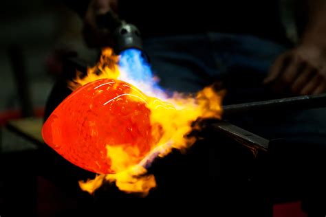 The Glass Blowing Process Dmg Gallery