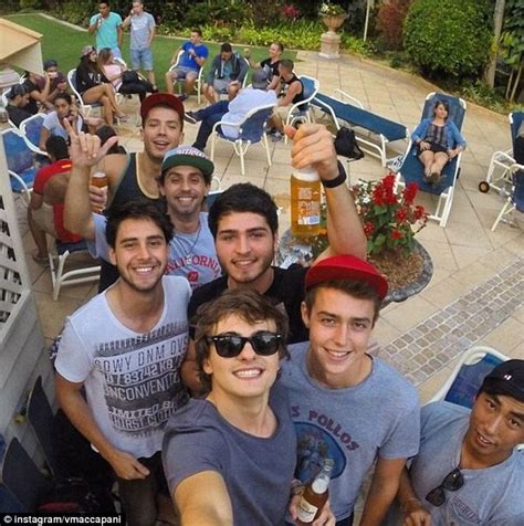 schoolies 2014 sees plenty of naked selfies passing out