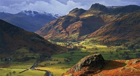 lake district guided walks  langdale pikes