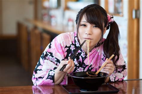6 interesting social norms in japan wowsabi