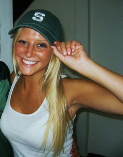 cute sexy colleges girls