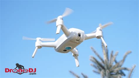 yuneec breeze    drone