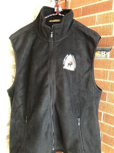 black fleece vest compton bowhunters