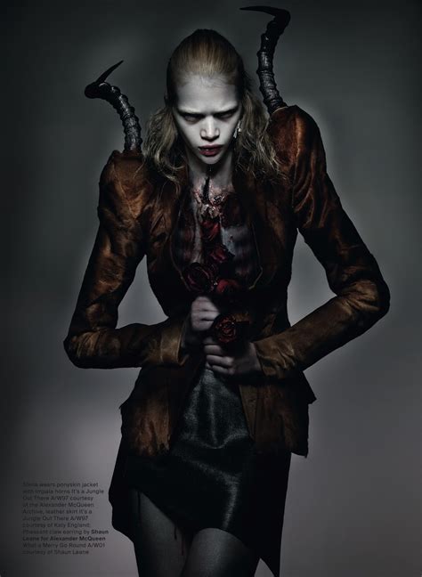 nick knight celebrates mcqueen   magazine ss
