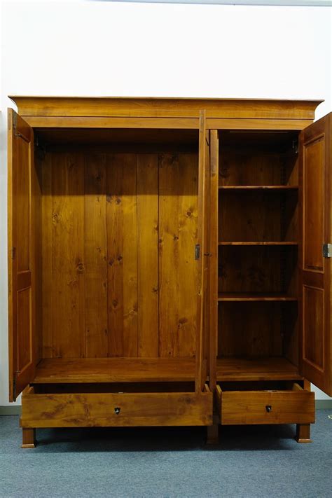 tueriger kleiderschrank kirschbaum biedermeier  zeit