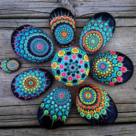 diy rock mandalas ideas  pinterest mandela stones mandela