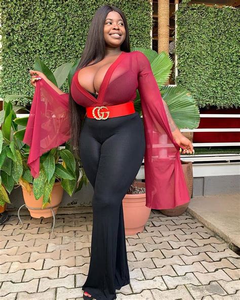 Peace Olayemi 10 Hot Instagram Pictures Biography Age