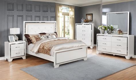 gtu furniture contemporary white  silver style wooden king bedroom
